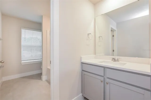 $2,270 | 804 East Voorhis Avenue, Deland, FL 32724