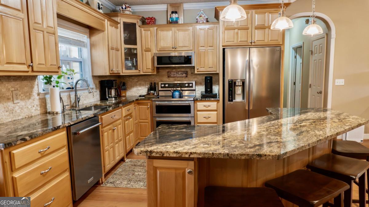 1704 Jimmy Street Adel, GA 31620 - Photo 8 of 32