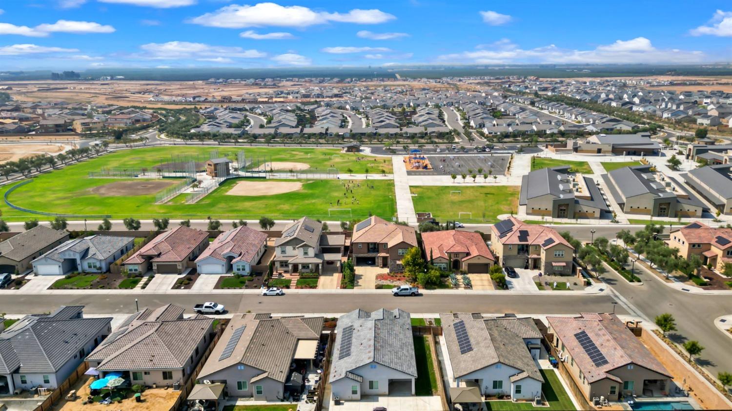 639 Mesa Drive Madera, CA 93636 - Photo 31 of 33 a view of a city