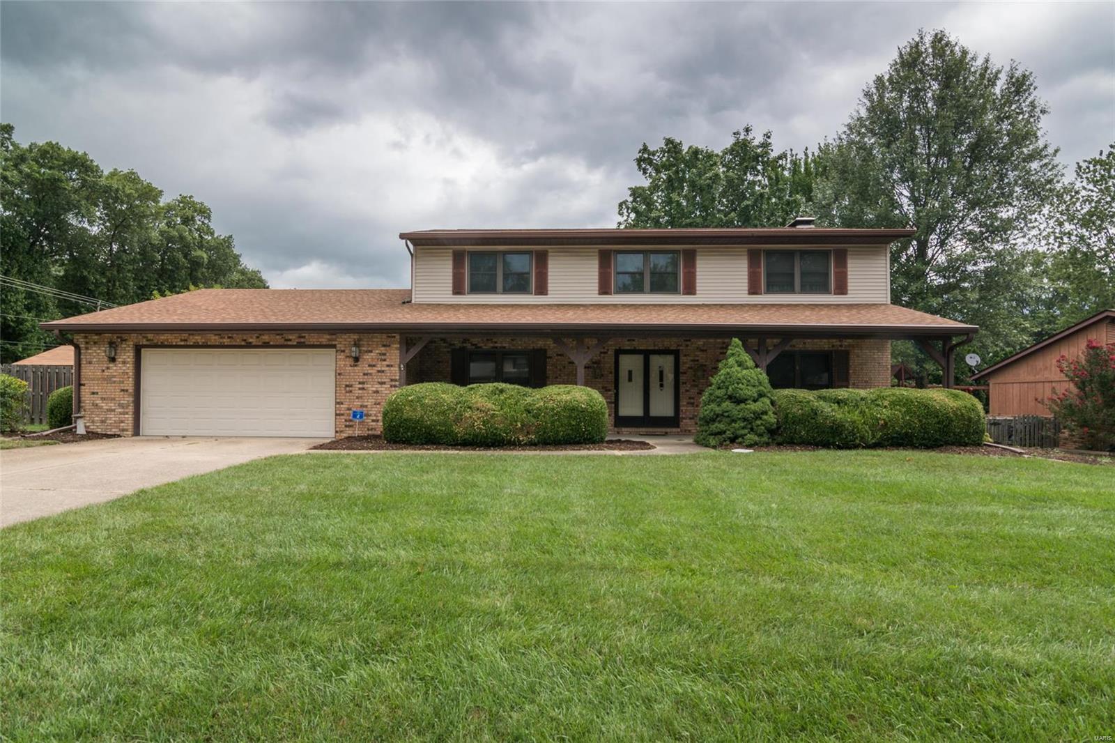 801 Indian Springs Road O'Fallon, IL 62269 - Photo 2 of 32 Gallery Image 2