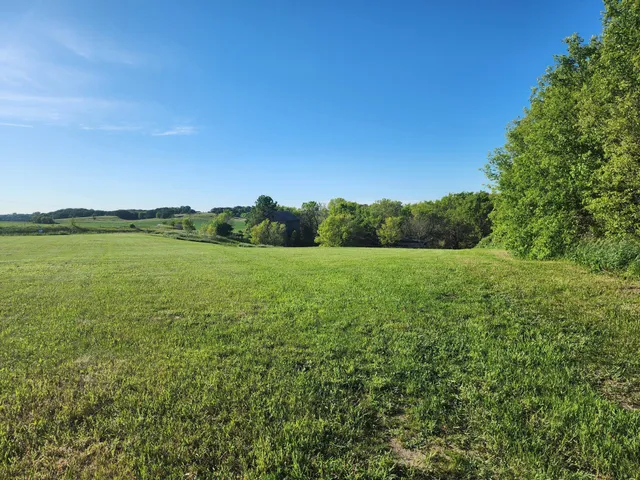 $224,500 | 17063 County Road 10 Northeast, St. Charles, MN 55972