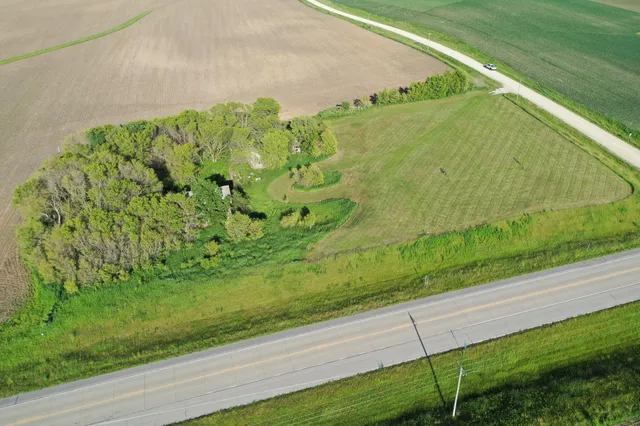 $224,500 | 17063 County Road 10 Northeast, St. Charles, MN 55972