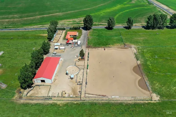 $989,000 | 1289 East 2350th Street South, Bliss, ID 83314