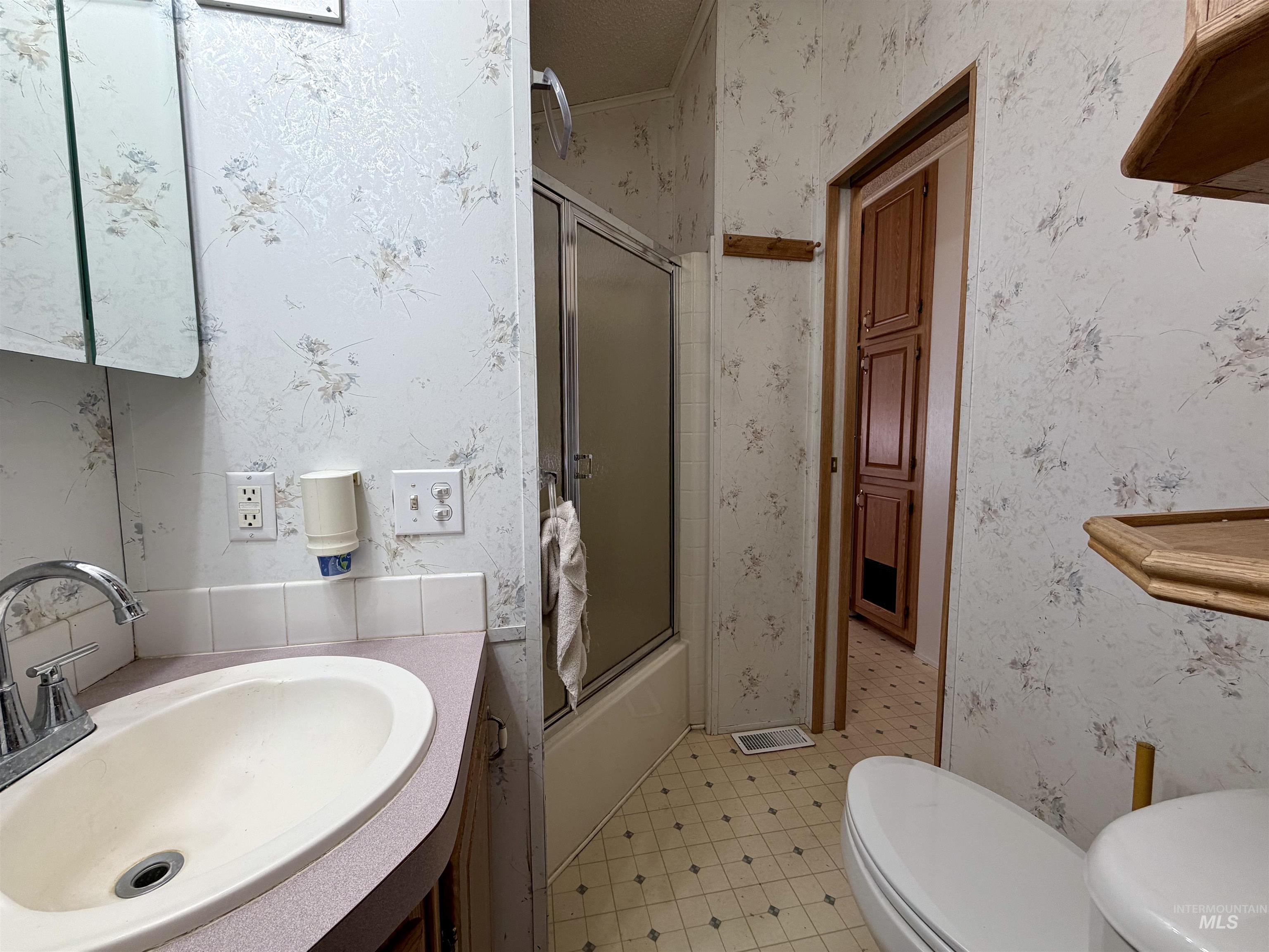 201 Chief Looking Glass Lane Kamiah, ID 83536 - Photo 11 of 25