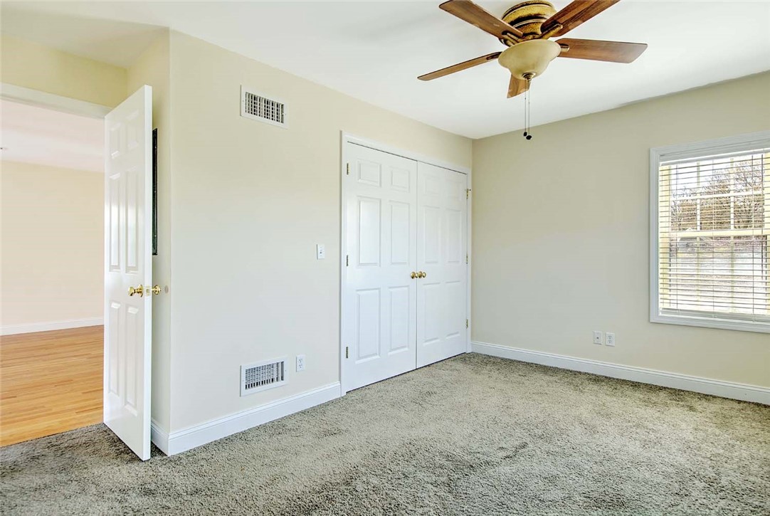 31 Garfield Avenue Bristol, RI 02809 - Photo 23 of 33 2nd floor
