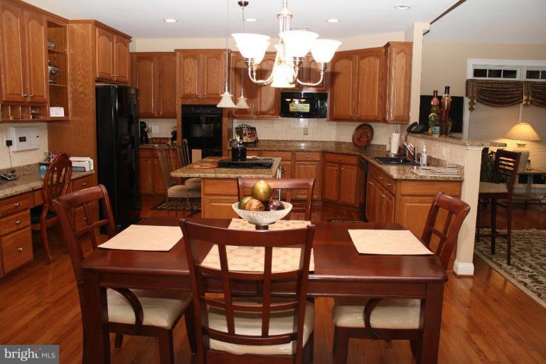 14327 Driftwood Road Bowie, MD 20721 - Photo 17 of 30 Kitchen #2