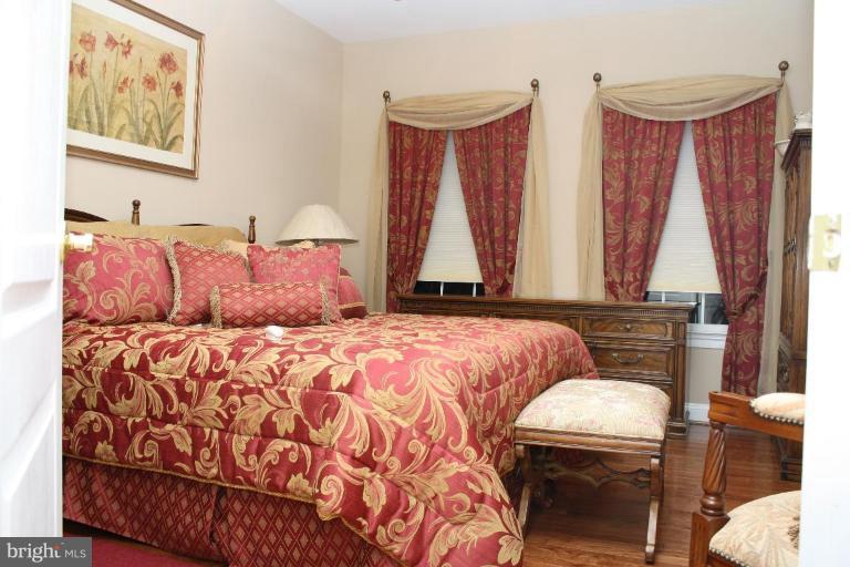 14327 Driftwood Road Bowie, MD 20721 - Photo 23 of 30 Bedroom #4
