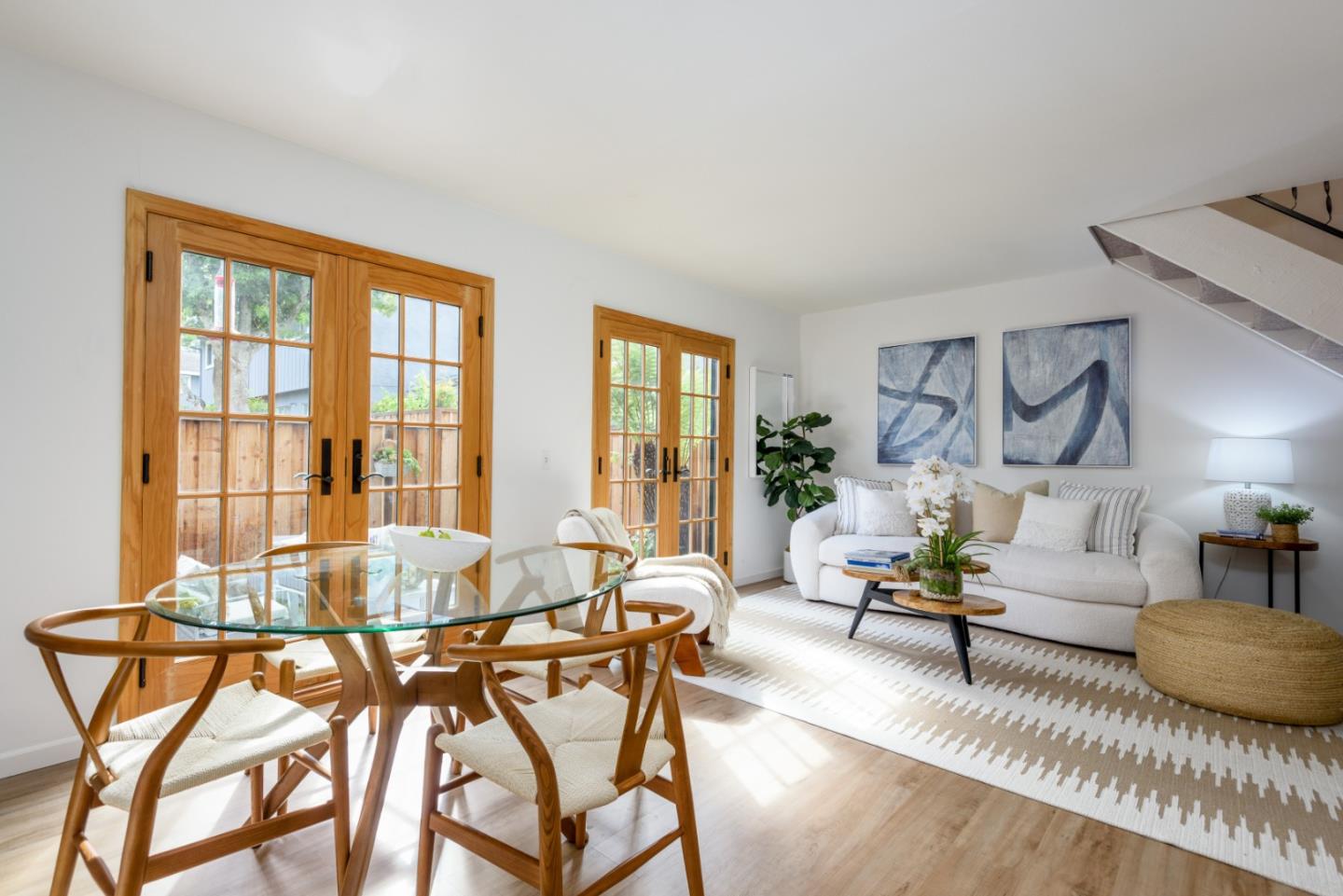 1029 Suzanne Court Half Moon Bay, CA 94019 - Photo 4 of 25 a living room with furniture and a table