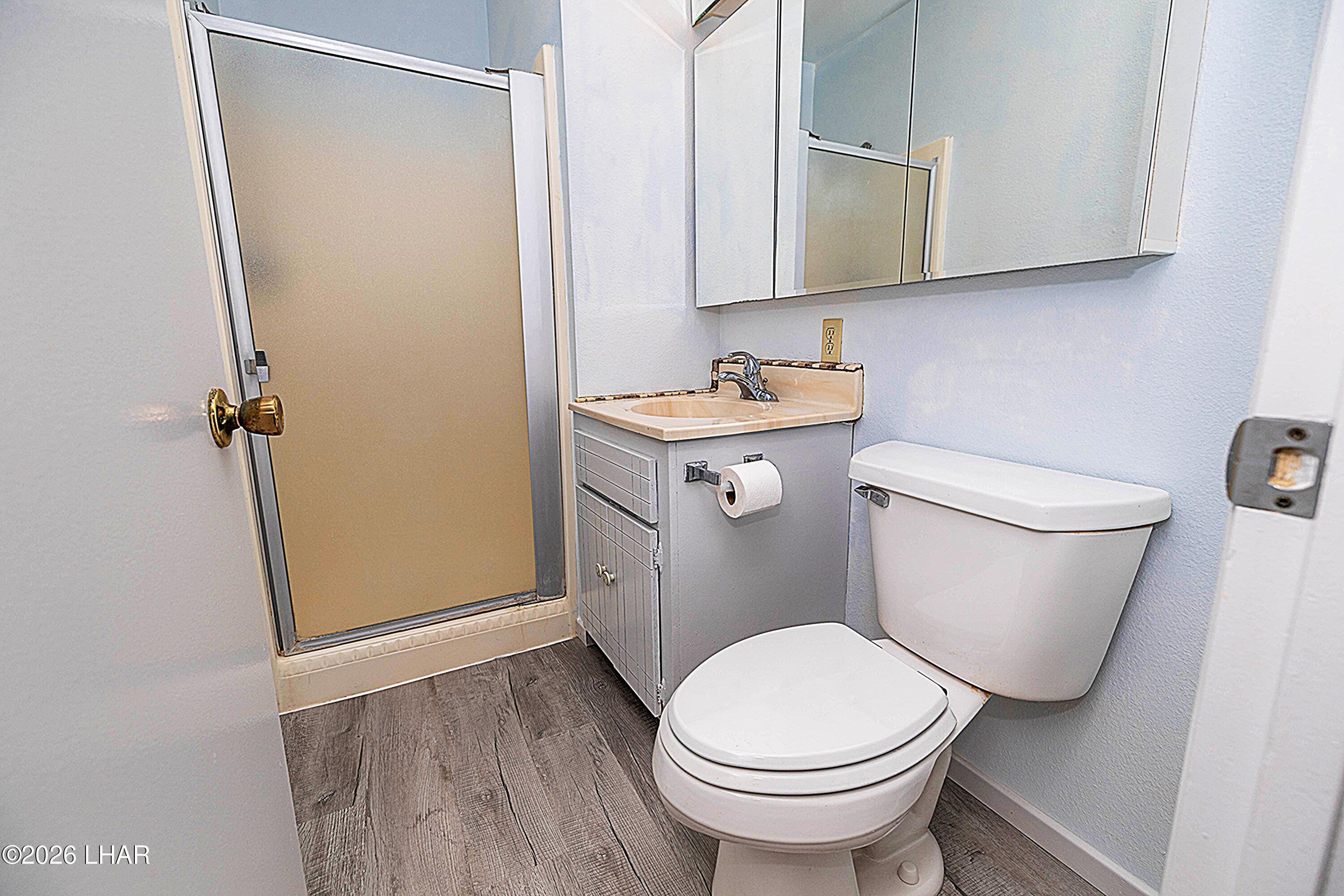 309 Ocotillo Avenue Parker, AZ 85344 - Photo 27 of 42 main bath