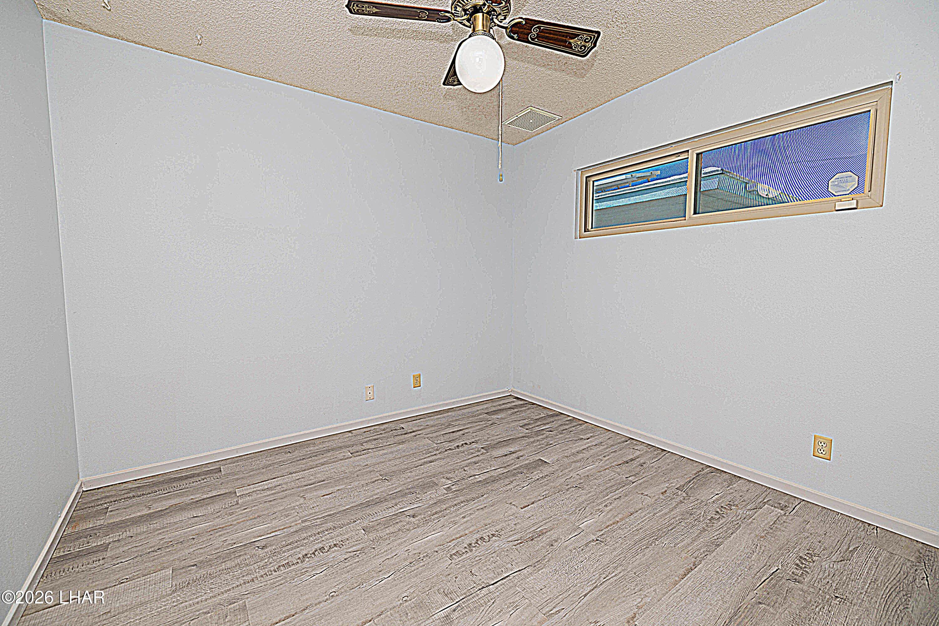 309 Ocotillo Avenue Parker, AZ 85344 - Photo 33 of 42 2nd guest room
