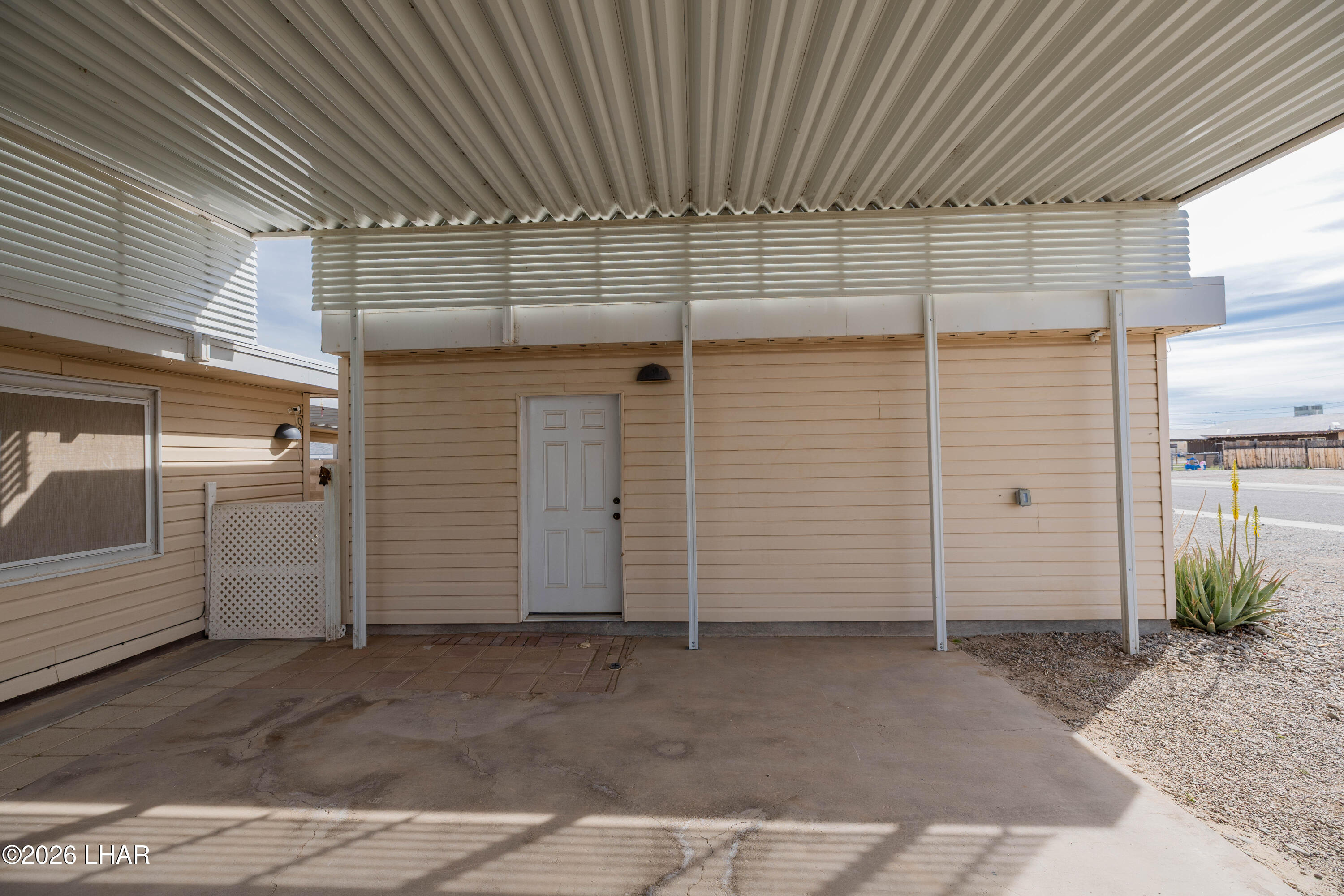 309 Ocotillo Avenue Parker, AZ 85344 - Photo 9 of 42 F48A9123