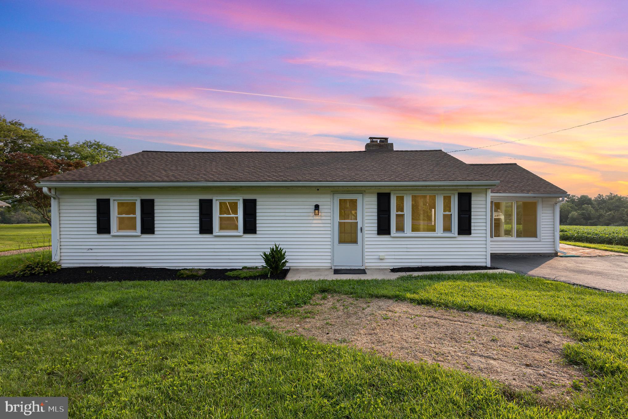 609 Rife Run Road Manheim, PA 17545 - Photo 1 of 30 Front