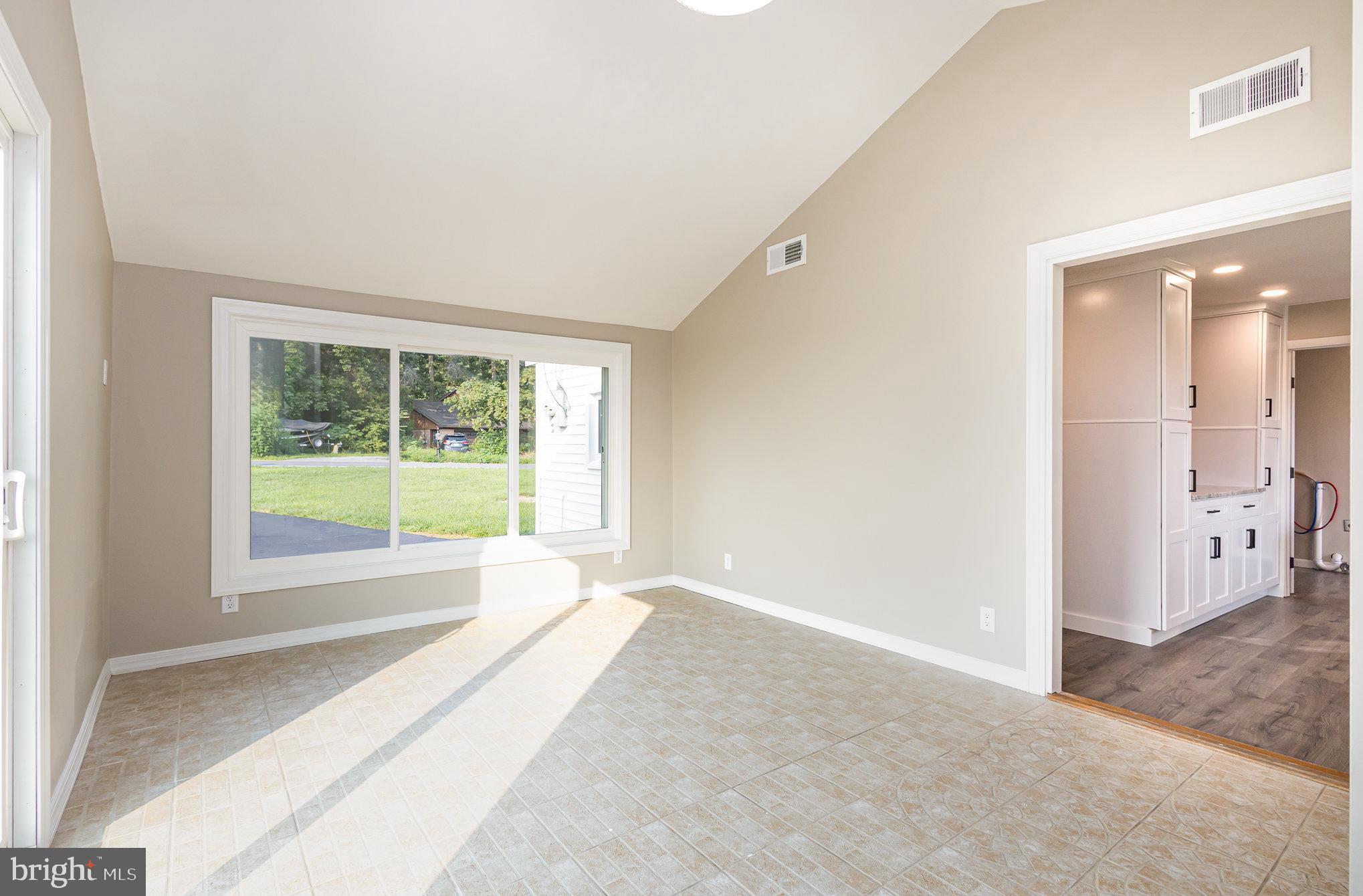609 Rife Run Road Manheim, PA 17545 - Photo 16 of 30 Primary Bedroom