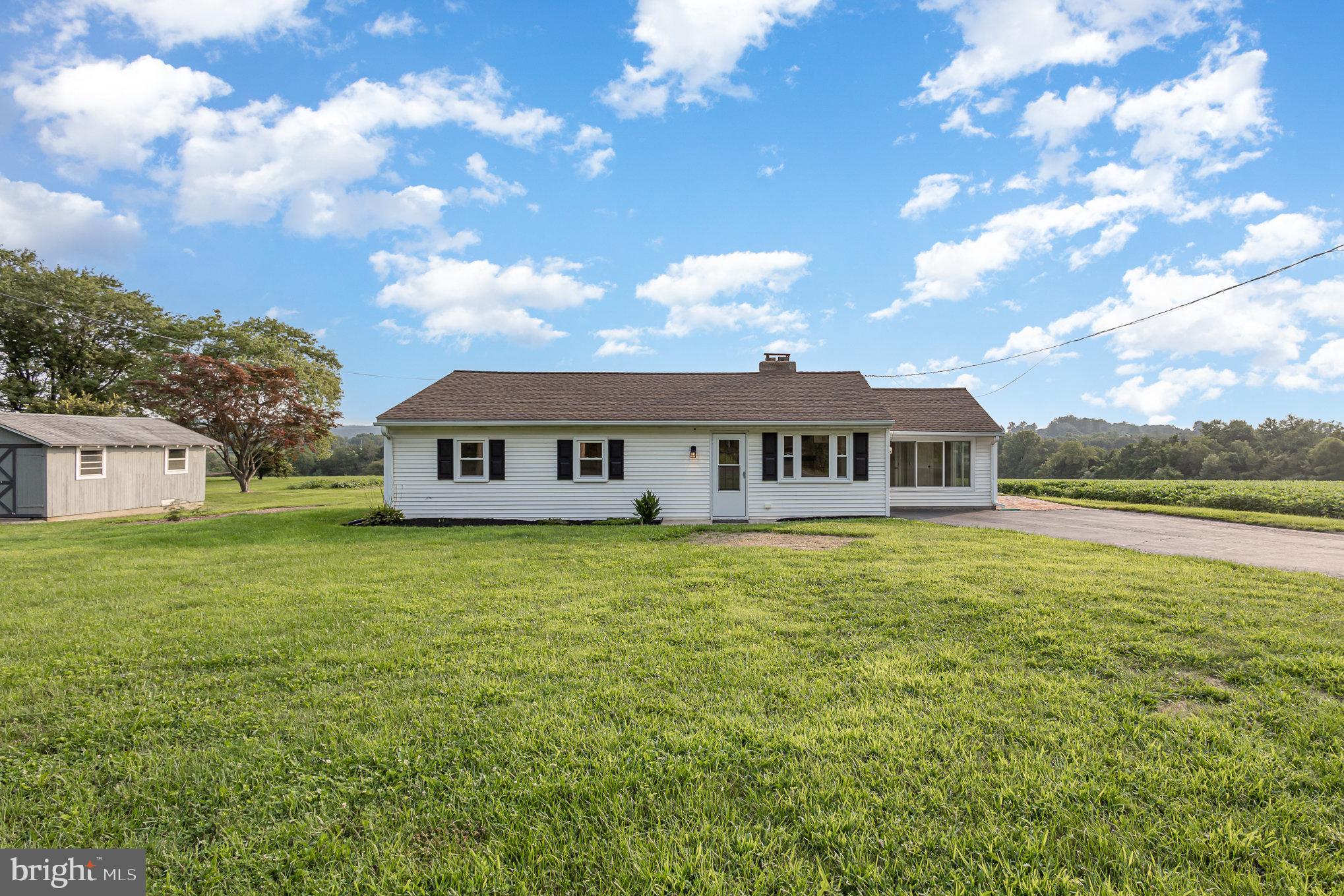 609 Rife Run Road Manheim, PA 17545 - Photo 3 of 30 Front