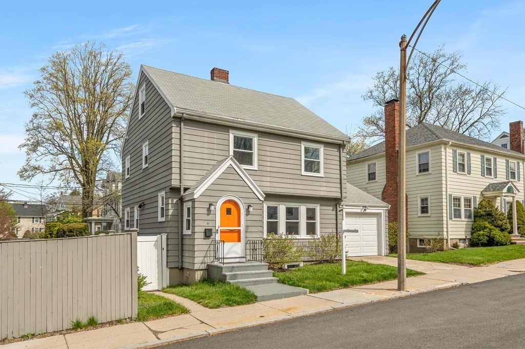6 Sunnybank Road Boston, MA 02132 - Photo 2 of 36