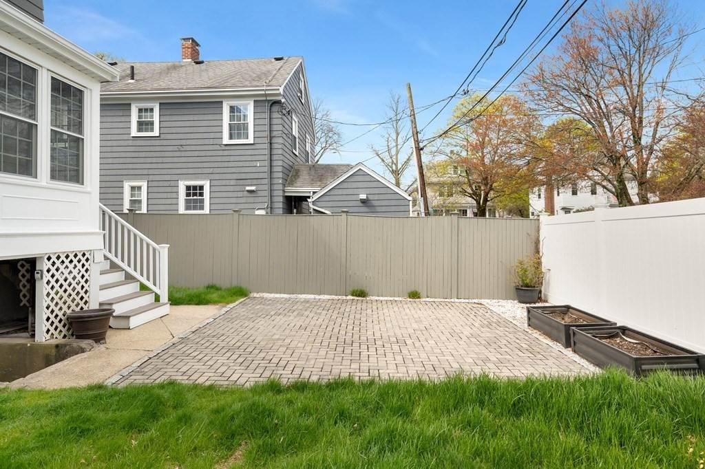 6 Sunnybank Road Boston, MA 02132 - Photo 33 of 36