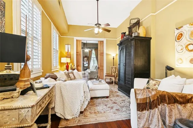 $514,000 | 424 Henry Clay Avenue, Unit 424, New Orleans, LA 70118