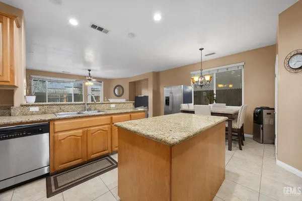 $584,900 | Undisclosed Address, Bakersfield, CA 93311