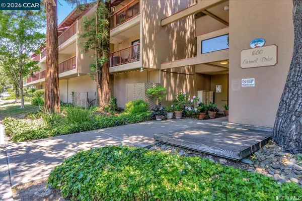 $300,000 | 1600 Carmel Drive, Unit 5, Walnut Creek, CA 94596