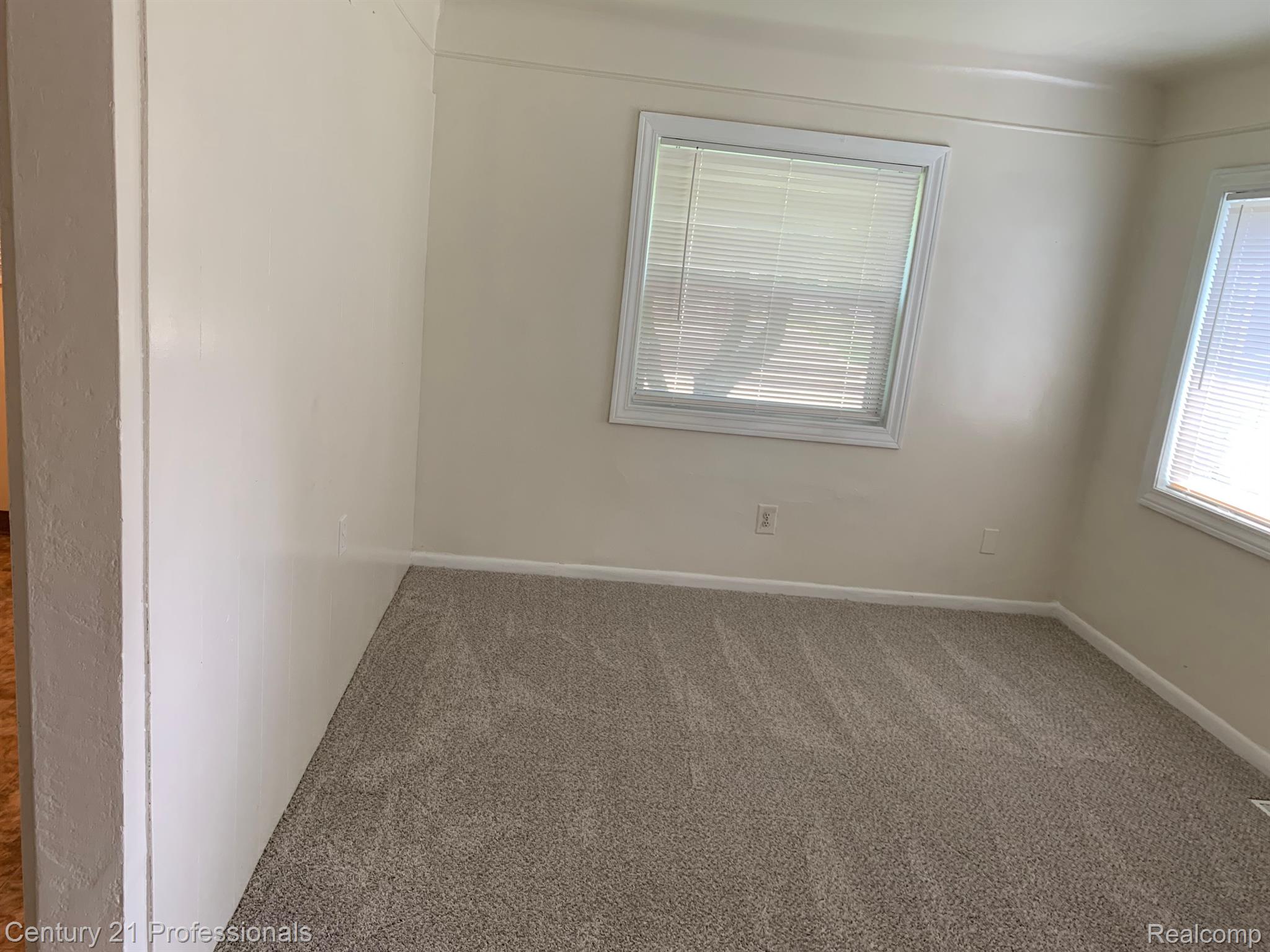 13263 Frazho Road Warren, MI 48089 - Photo 7 of 17 Gallery Image 7
