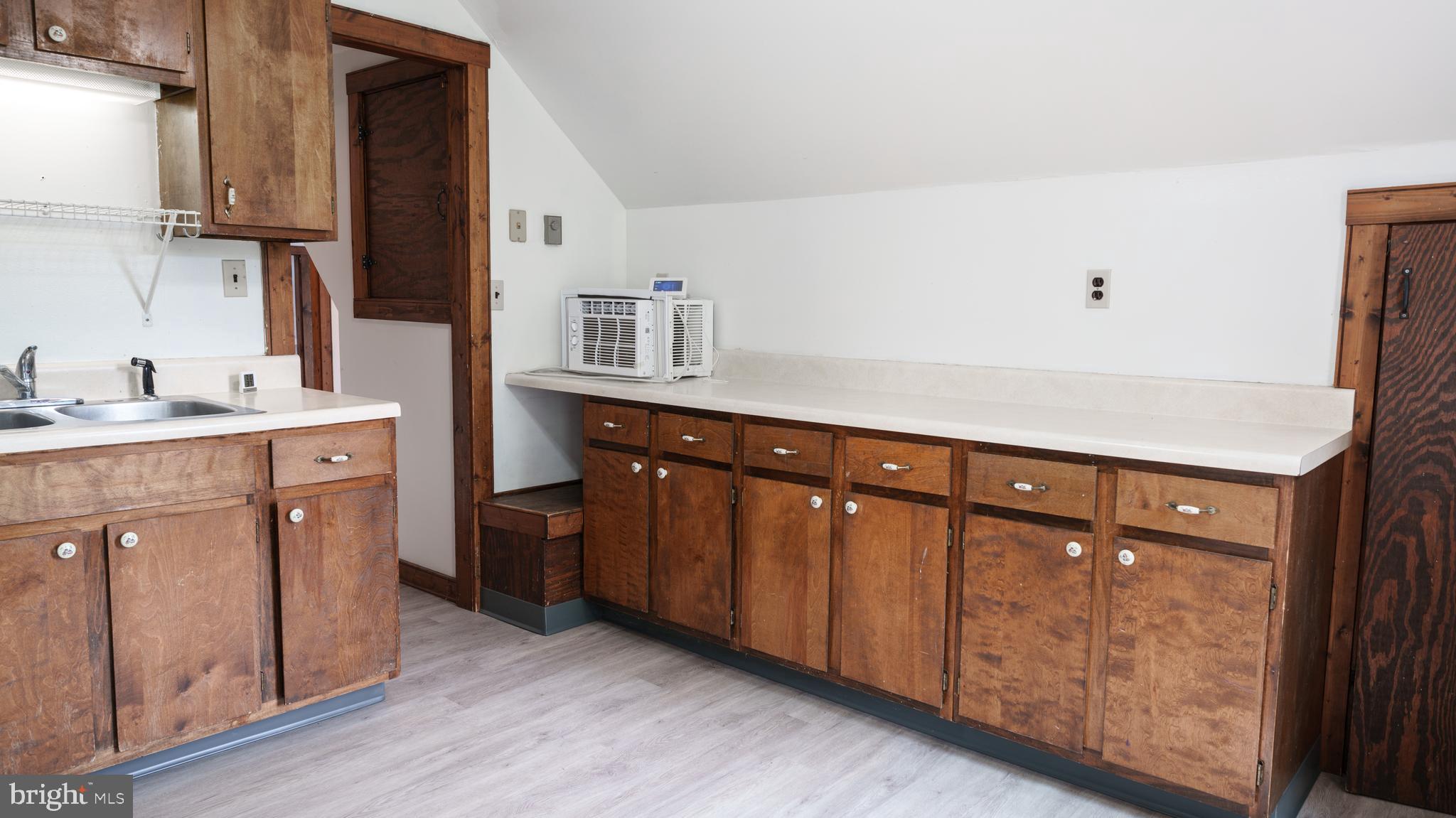 4155 Rinehart Road Westminster, MD 21158 - Photo 17 of 56 Gallery Image 17