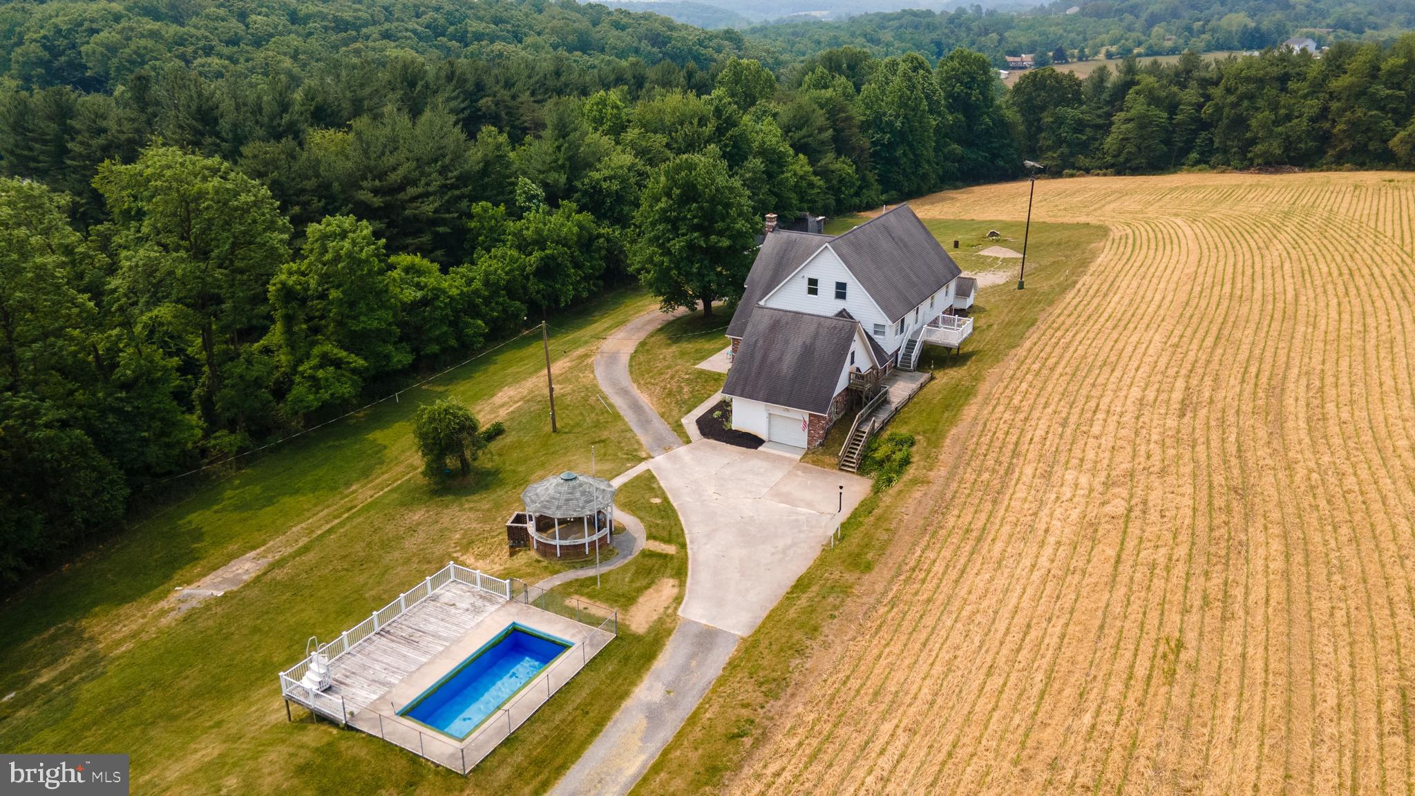 4155 Rinehart Road Westminster, MD 21158 - Photo 47 of 56 Gallery Image 47