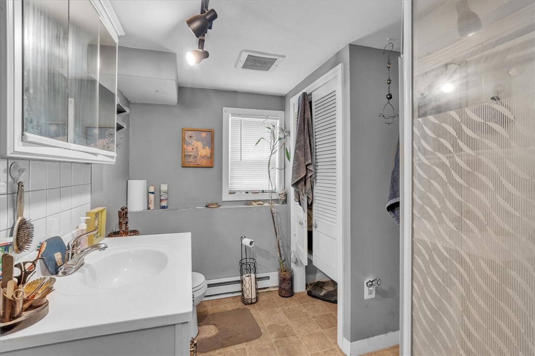 522 Child Street Warren, RI 02885 - Photo 21 of 34 Gallery Image 21