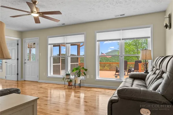 $749,000 | 552 Dirt Nose Drive, Sparta, NC 28675