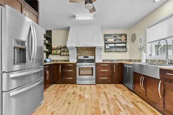$749,000 | 552 Dirt Nose Drive, Sparta, NC 28675