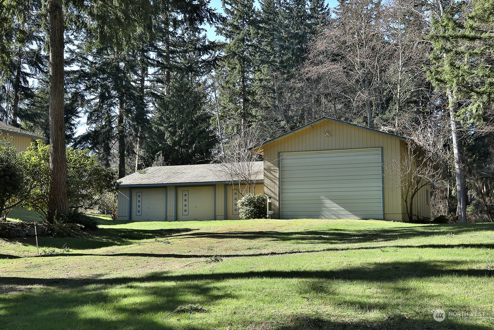 7020 Heggeness Road Clinton, WA 98236 - Photo 34 of 40 Gallery Image 34
