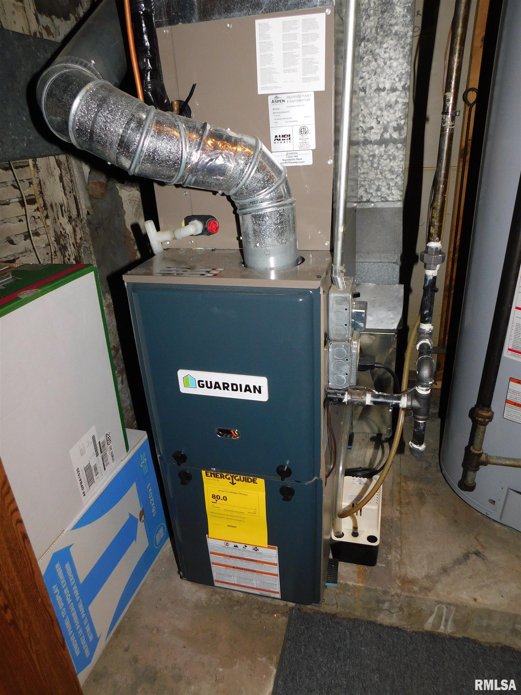 1181 23rd Street Moline, IL 61265 - Photo 17 of 22