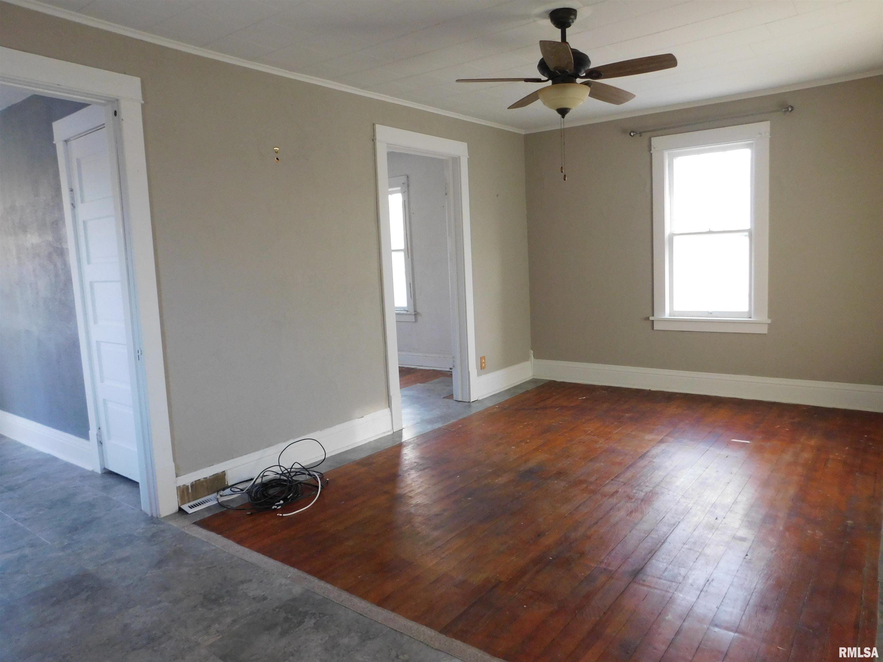 1181 23rd Street Moline, IL 61265 - Photo 5 of 22