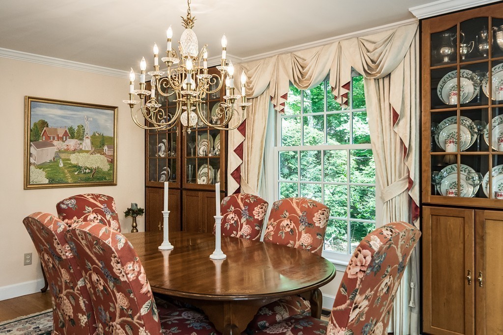 8 Abbott Road Lexington, MA 02420 - Photo 6 of 16
