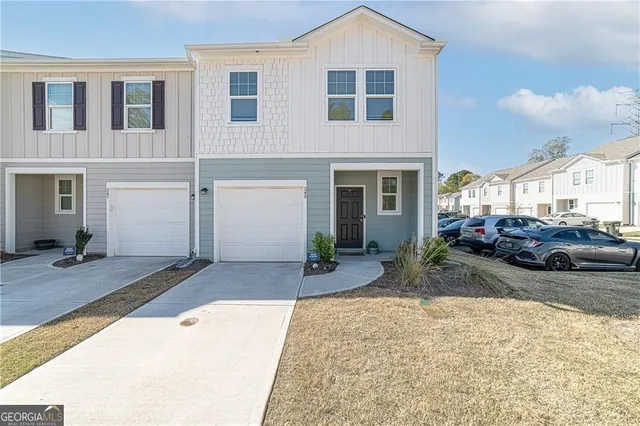 $1,649 | 249 Grand Central Way, Cartersville, GA 30120