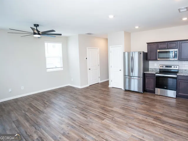 $1,649 | 249 Grand Central Way, Cartersville, GA 30120