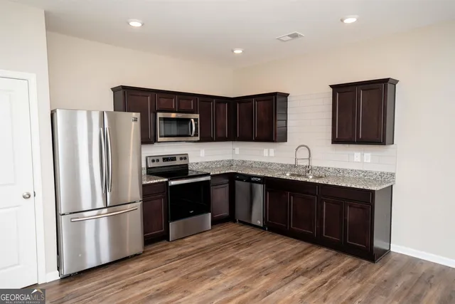 $1,649 | 249 Grand Central Way, Cartersville, GA 30120