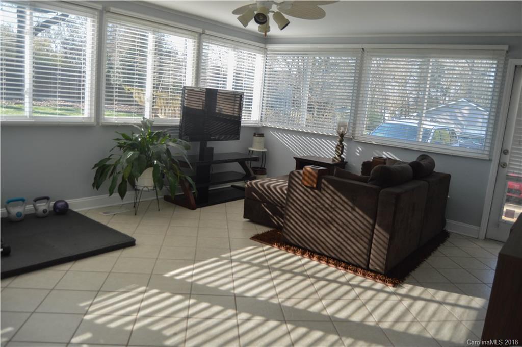 309 Gaither Road Belmont, NC 28012 - Photo 3 of 22 Gallery Image 3