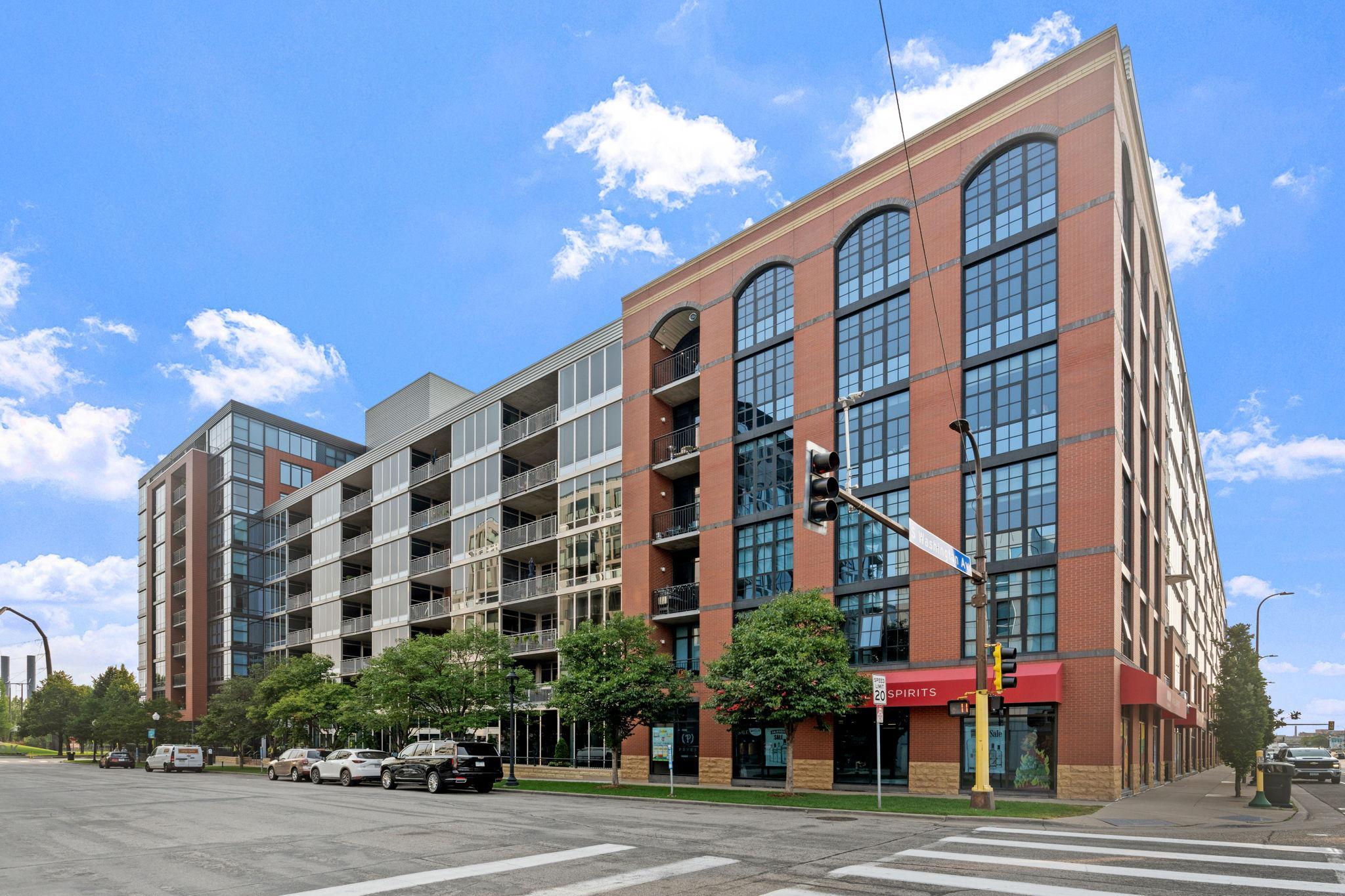 215 10th Avenue South, Unit 533 Minneapolis, MN 55415 - Photo 1 of 65 Gallery Image 1
