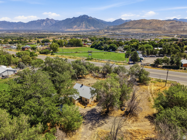 15186 South Redwood Road Riverton, UT 84065 - Photo 2 of 9 Additional content