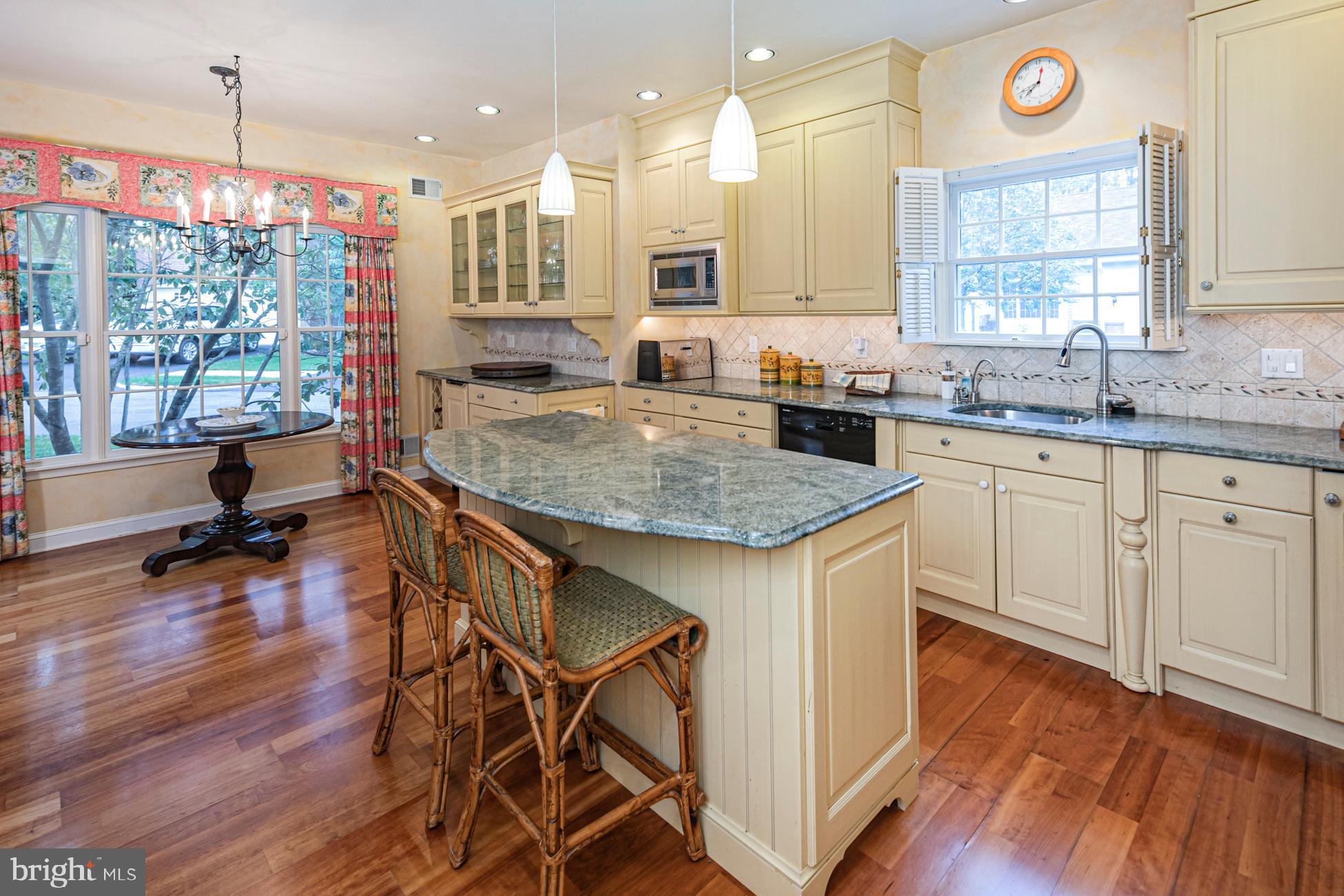 34 Hedge Row Road Princeton, NJ 08540 - Photo 14 of 29 Gallery Image 14