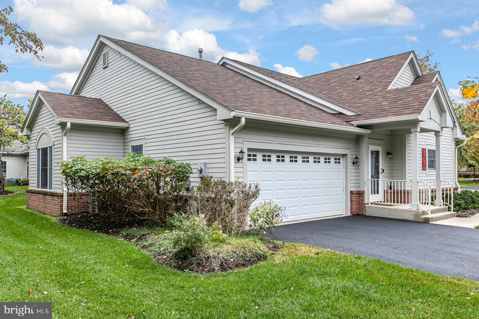 34 Hedge Row Road Princeton, NJ 08540 - Photo 3 of 29 Gallery Image 3
