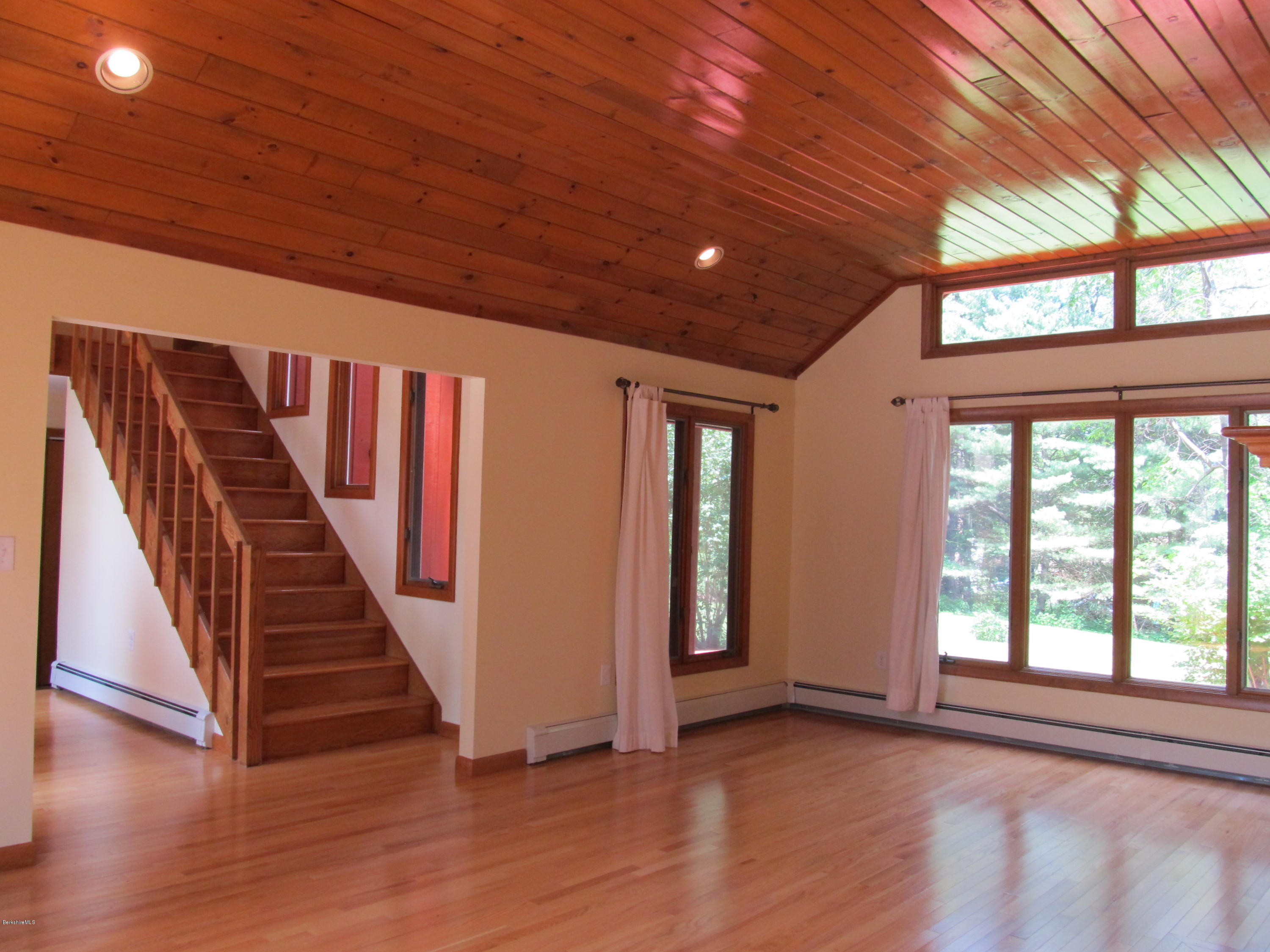 41 Pine Knoll Road Lenox, MA 01240 - Photo 19 of 37 wooden floor with an entryway