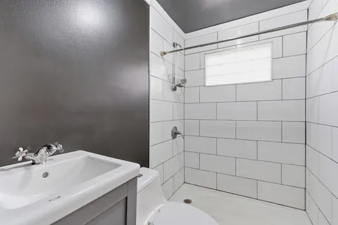 $425,000 | 3904 Dakota Avenue, Nashville, TN 37209