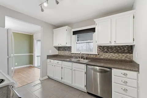 $425,000 | 3904 Dakota Avenue, Nashville, TN 37209