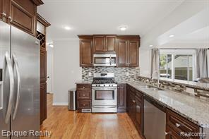 3402 Normandy Road Royal Oak, MI 48073 - Photo 6 of 32