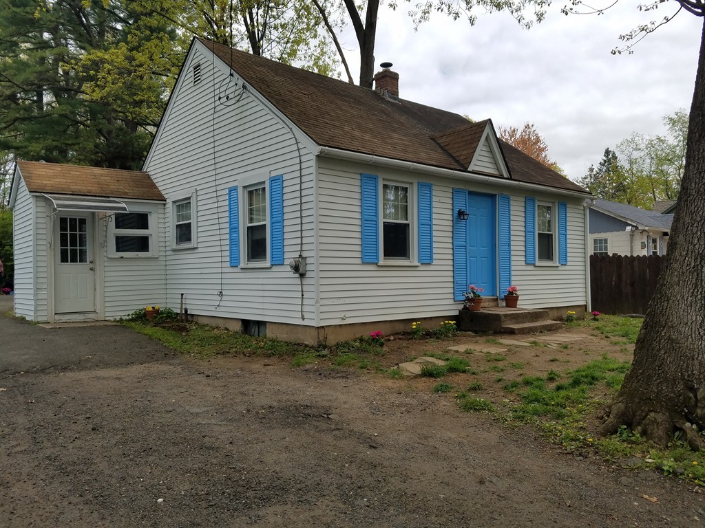 5 Echo Road Southwick, MA 01077 - Photo 4 of 22 Gallery Image 4