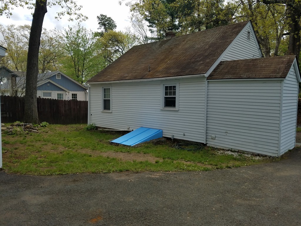 5 Echo Road Southwick, MA 01077 - Photo 6 of 22 Gallery Image 6