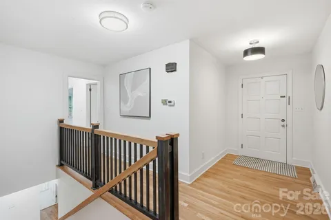 $919,999 | 926 Shady Bluff Drive, Charlotte, NC 28211