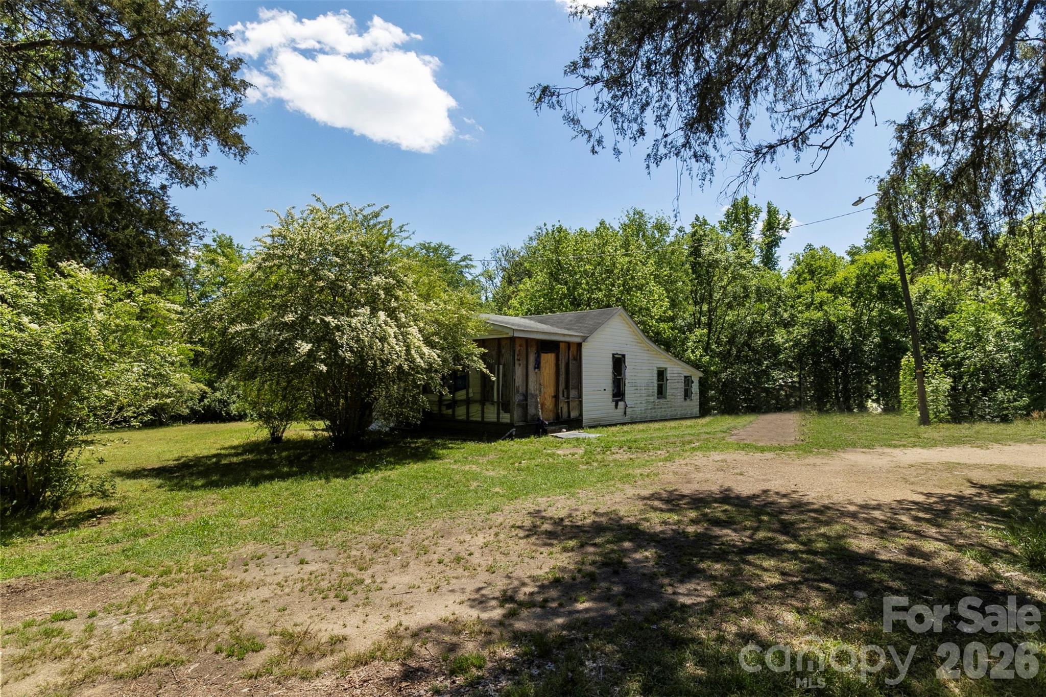 911 Center Road Chester, SC 29706 - Photo 6 of 6 Gallery Image 6