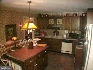 2720 Brookfield Road Lancaster, PA 17601 - Photo 5 of 10